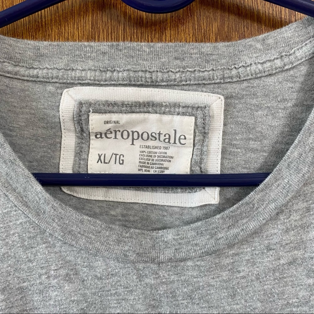 XL - Picture 2 of 3